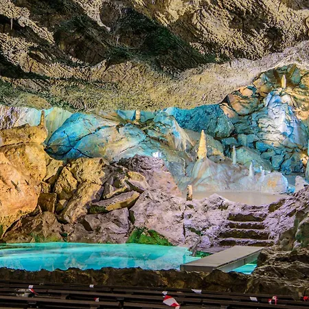 Appartementanlage Hermannshöhle Hotel