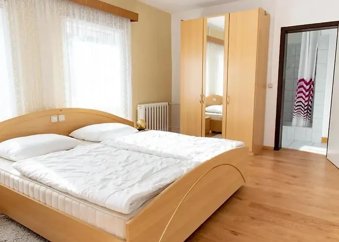 ホテル Appartementanlage Hermannshoehle 3*